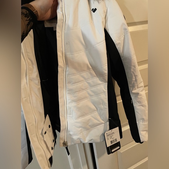 NWT Obermeyer Tuscany II Insulated Jacket - Women's - Picture 13 of 15
